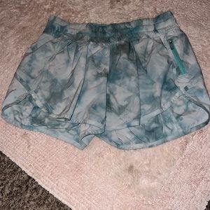 lululemon tie dye shorts